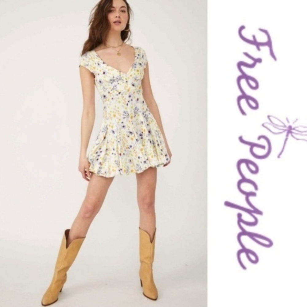 Free People It Takes Two Wrap Dress - Floral - Size M, Summer